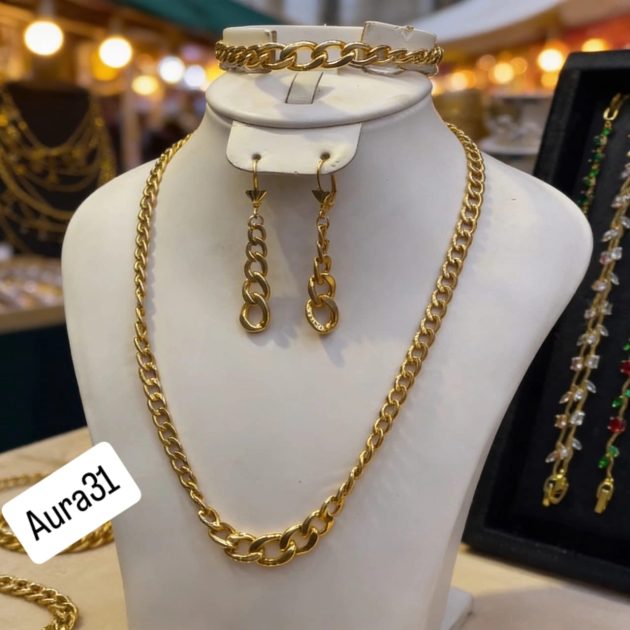 Parure Style Cartier - Acier Inoxydabl  الطقم المقاوم للماء وغير القابل للصدأ